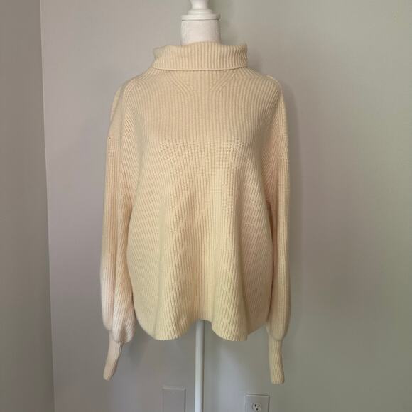 Nordstrom cream knit turtleneck wool & cashmere sweater size M - Picture 2 of 13
